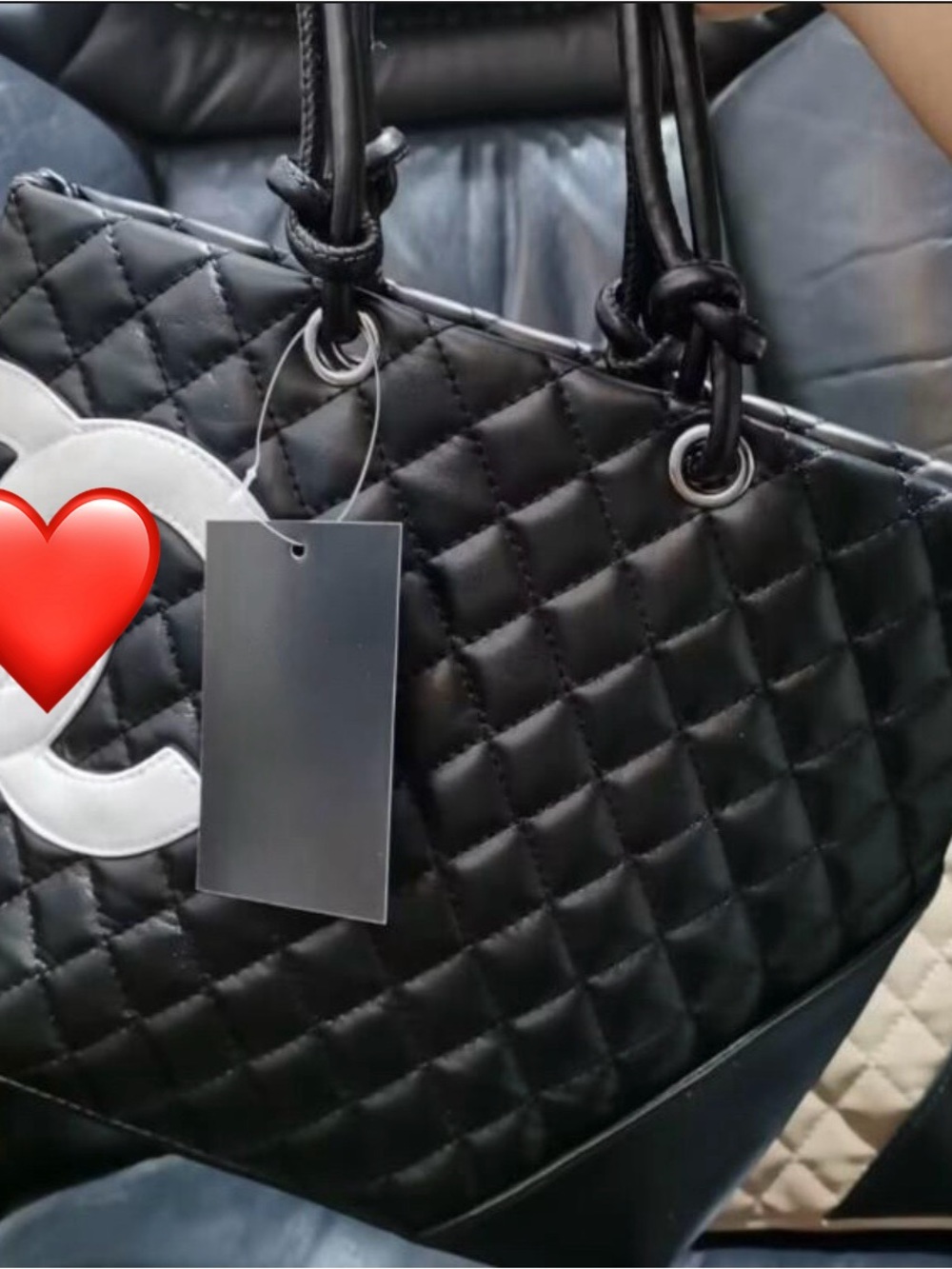 High Quality Quilted Black Tote Bag with White Accent - Women's Handbag